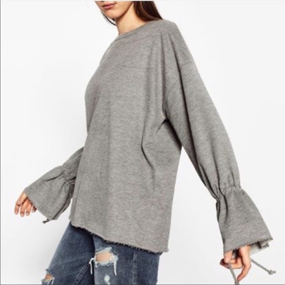 ZARA Sweatshirt with Tie Sleeves Size Small